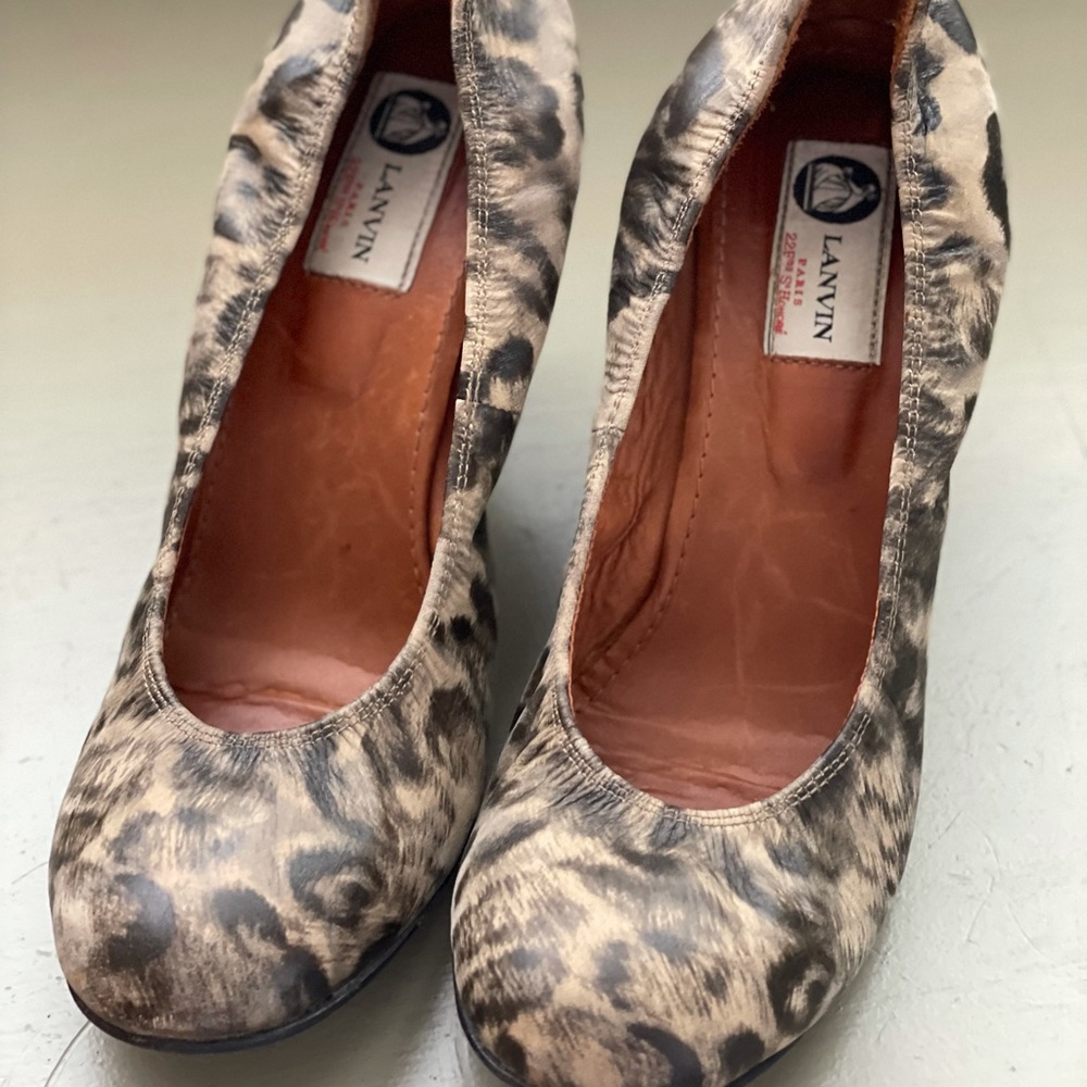 Animal print wedge size 40